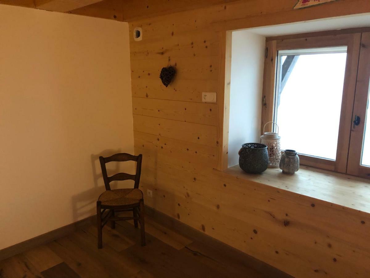 Chalet Du Bois Des Fugiers Ugine Eksteriør bilde